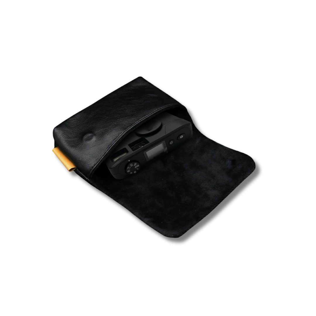 Funda de cuero con cierre magnético